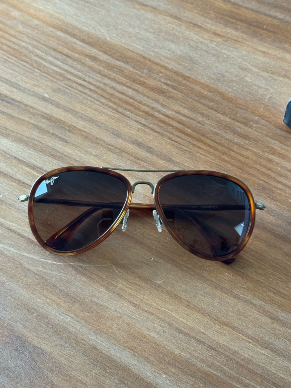 Maui Jim Honomanu sunglasses – Tortoise/Gold Aviator - Picture 3 of 5